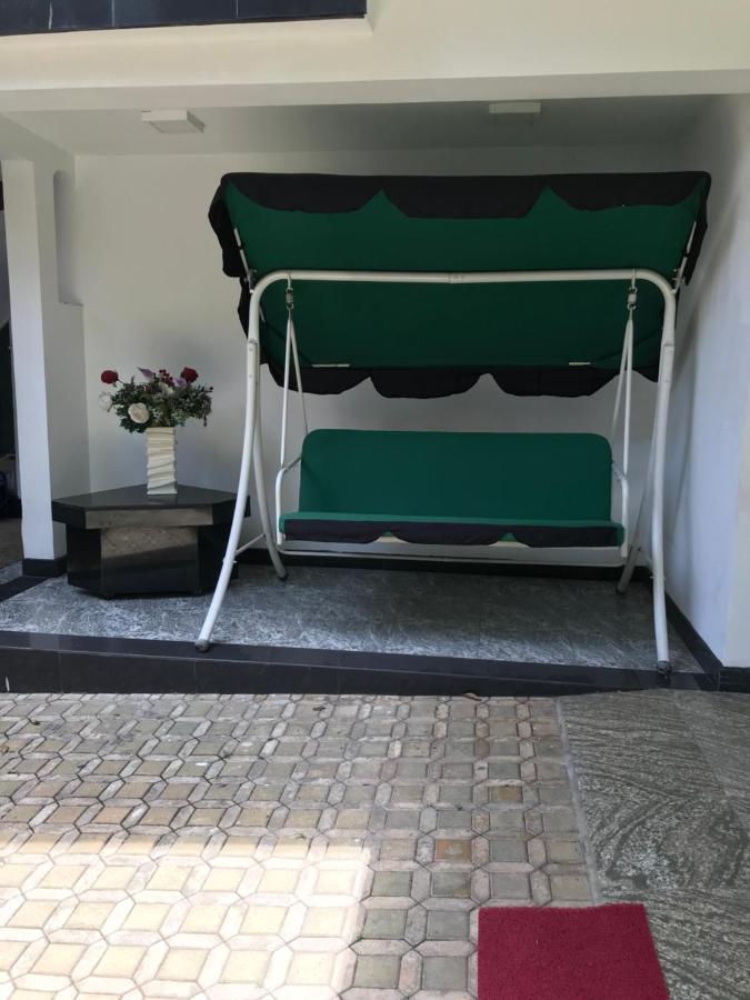 Duvi'S Shelter Bungalow Colombo Eksteriør billede